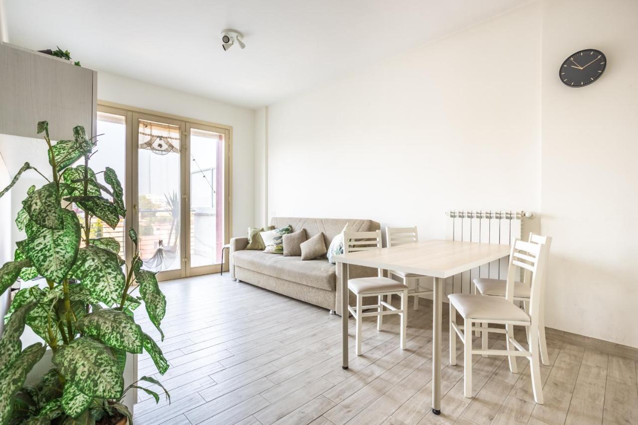 Urban Retreat -Private Parking+Terrace Apartment Rome Exterior photo