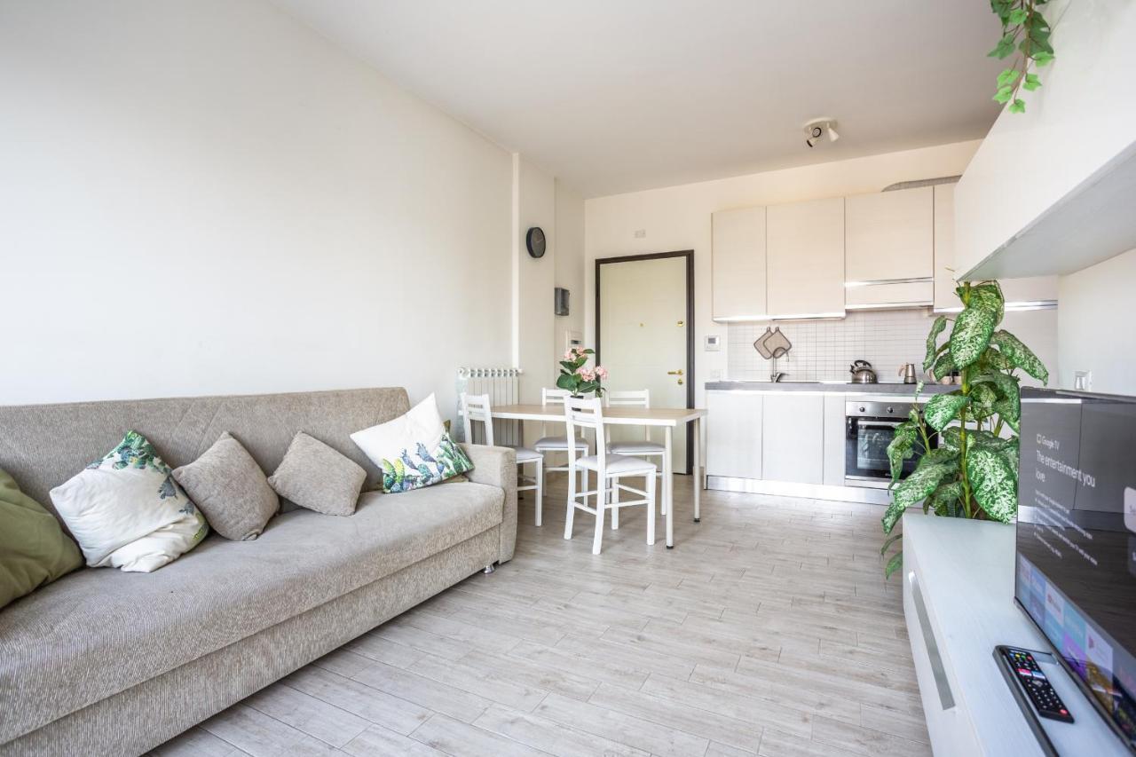Urban Retreat -Private Parking+Terrace Apartment Rome Exterior photo