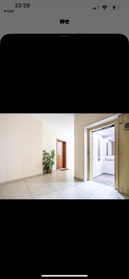 Urban Retreat -Private Parking+Terrace Apartment Rome Exterior photo